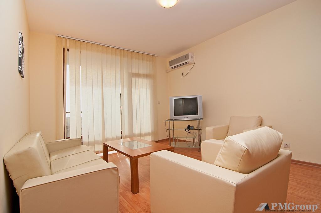 Garden Of Eden Pmg Apartments Sveti Vlas Habitación foto