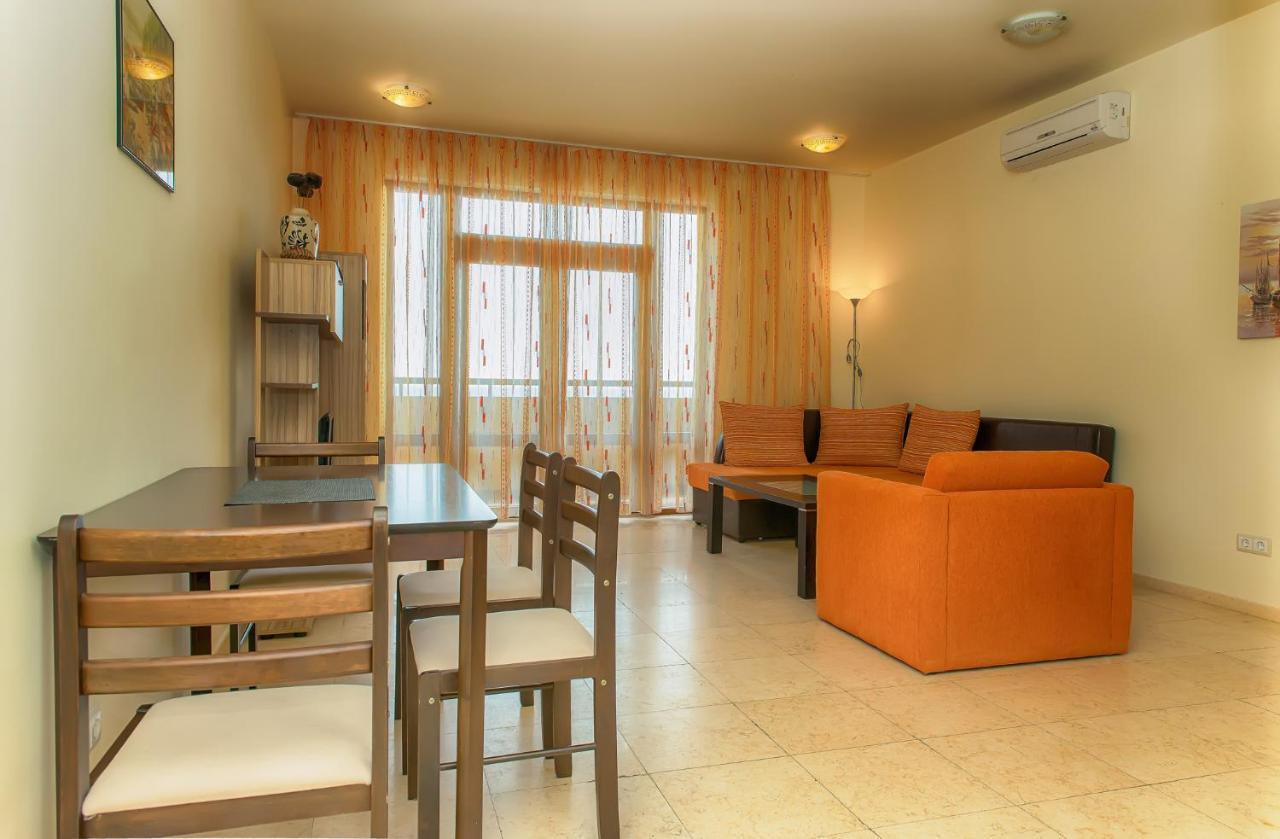 Garden Of Eden Pmg Apartments Sveti Vlas Exterior foto